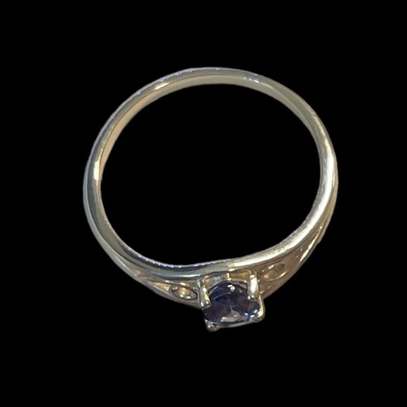 Vivid Blue Tanzanite Sterling Silver Ring (8) - Picture 11 of 11